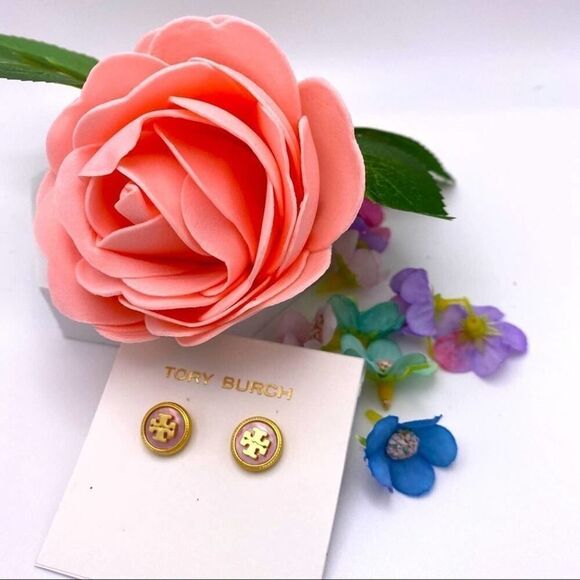 NWOT  Tory Burch Gold Logo Pearlescent Stud Earrings, Comes With Dust Bag - Picture 2 of 5